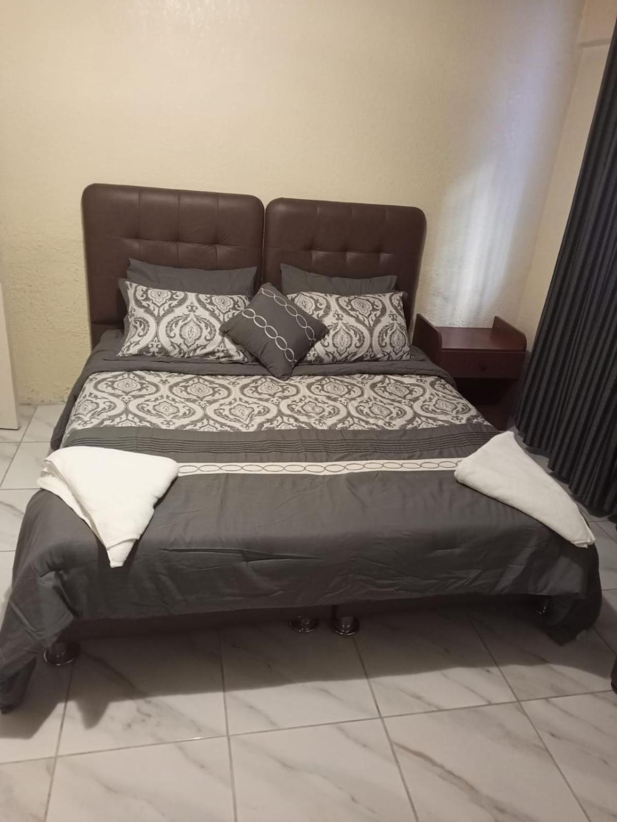 Sami Apartments Amman Chambre photo